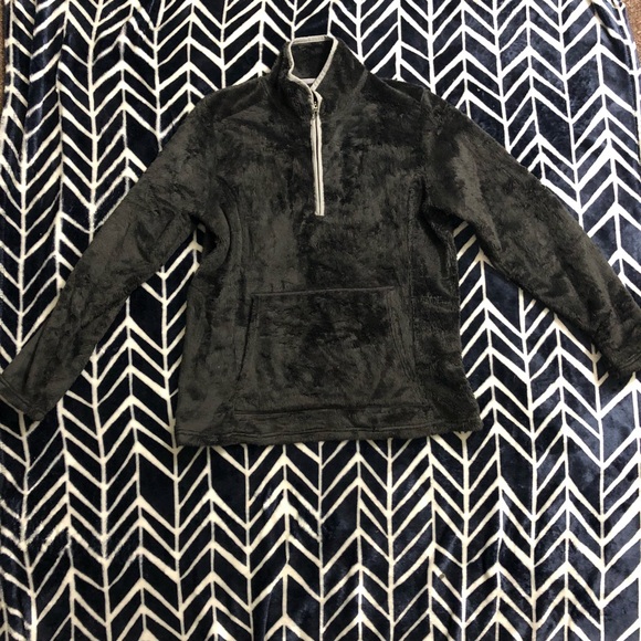 eastern mountain sports Jackets & Blazers - 🔥Eastern mountain sports grey pullover jacket